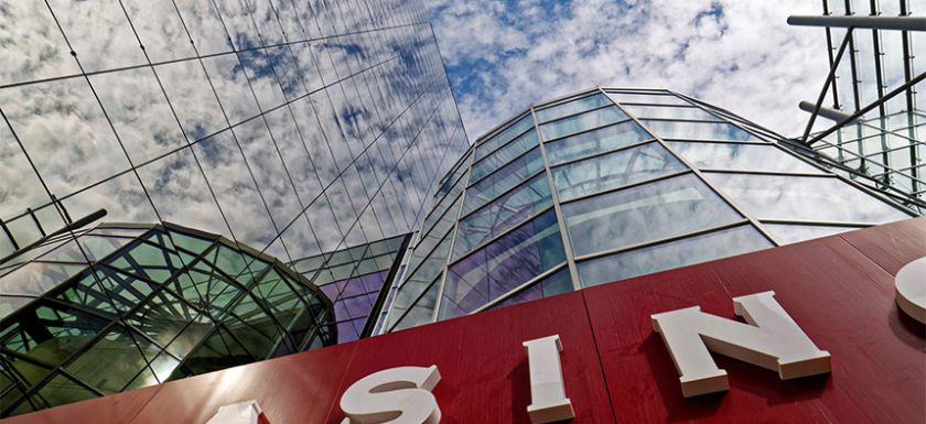 New York’s $1.2 Billion Casino Opens Its Doors to the Public casino outside 840x385 - New York’s $1.2 Billion Casino Opens Its Doors to the Public