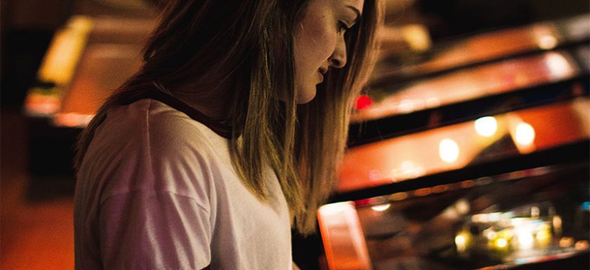 Female Workers in New York Casinos Complain about the Establishments’ Lack of Security Management woman side 840x385 - Female Workers in New York Casinos Complain about the Establishments’ Lack of Security Management